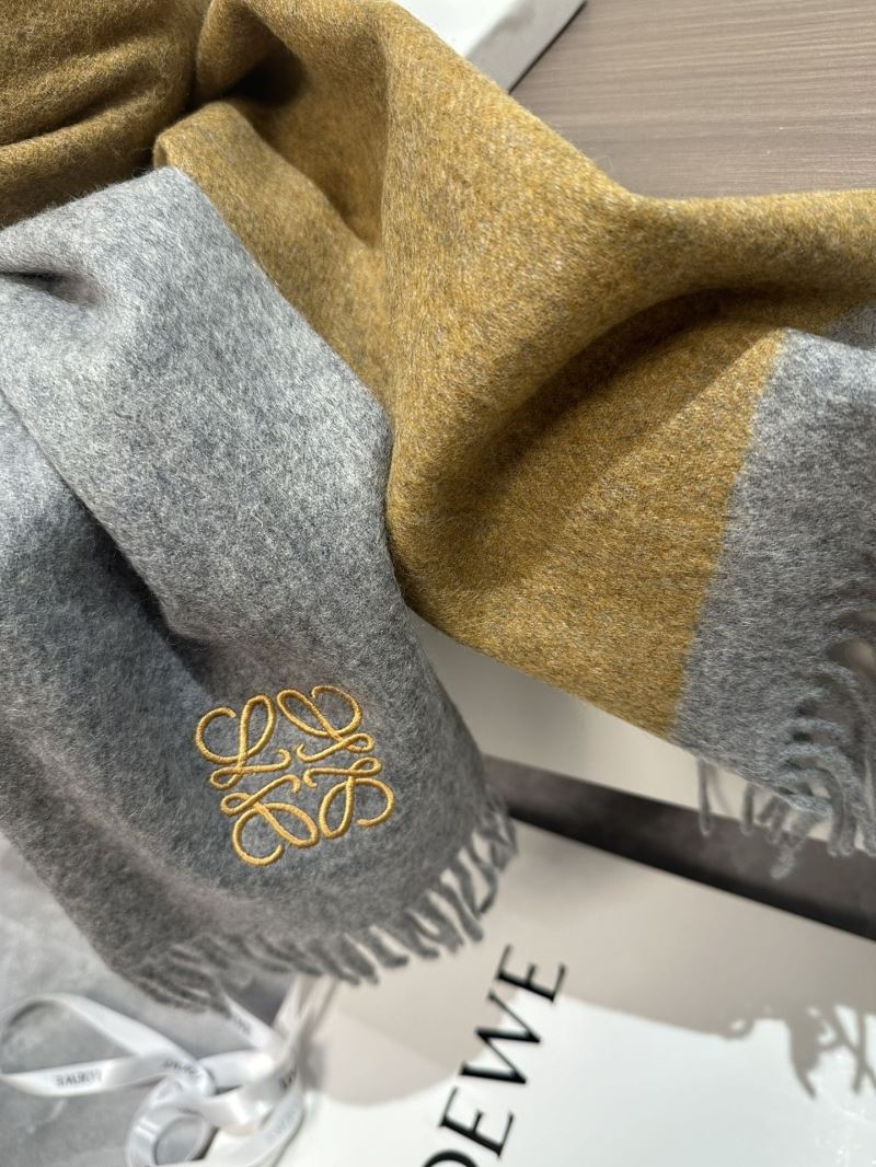 Loewe Scarf